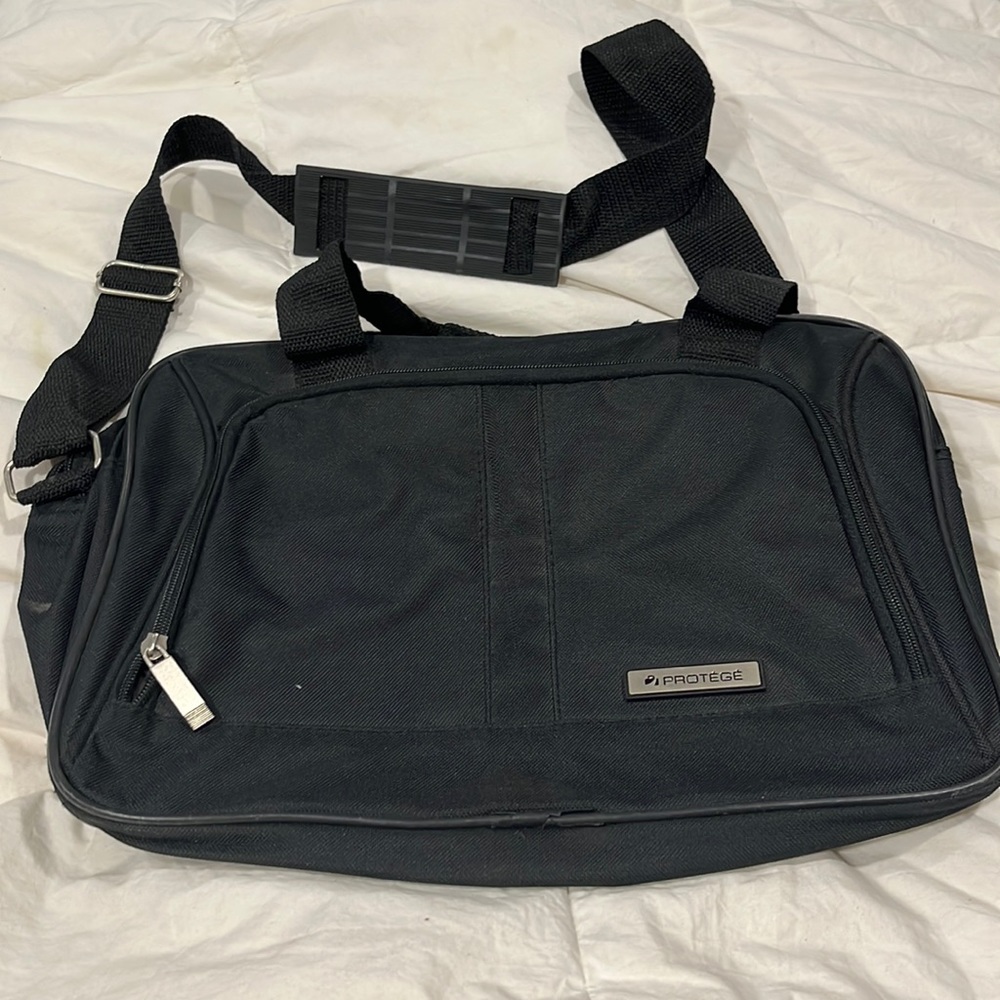 Laptop bag